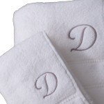 01-150x150-removebg-preview Toalhas Bordadas: Arte em Algodão Toalha para Casa Toalha para Hotel Toalha para Salão de Beleza 